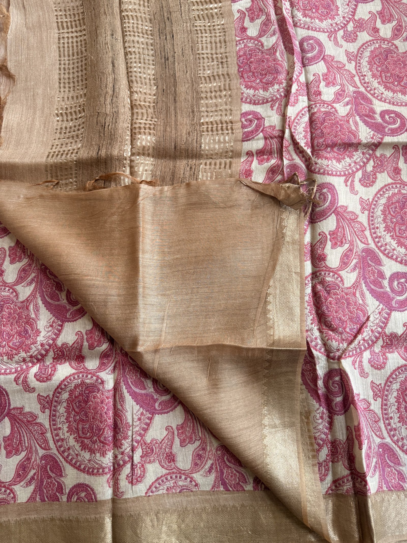 pink shade munga tussar silk saree (digital print)