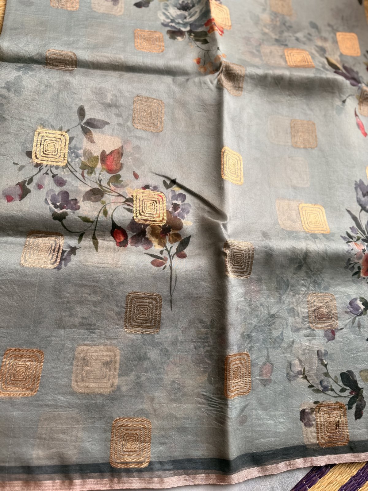 Grey Kora Organza Silk Saree with Digital Prints and Square Gold Zari Weaving – view 7